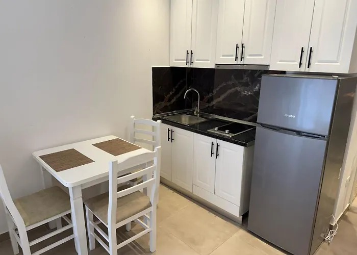 Guest Daire Shëngjin