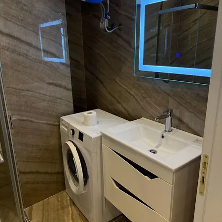Guest Apartaments Shengjin Apartment